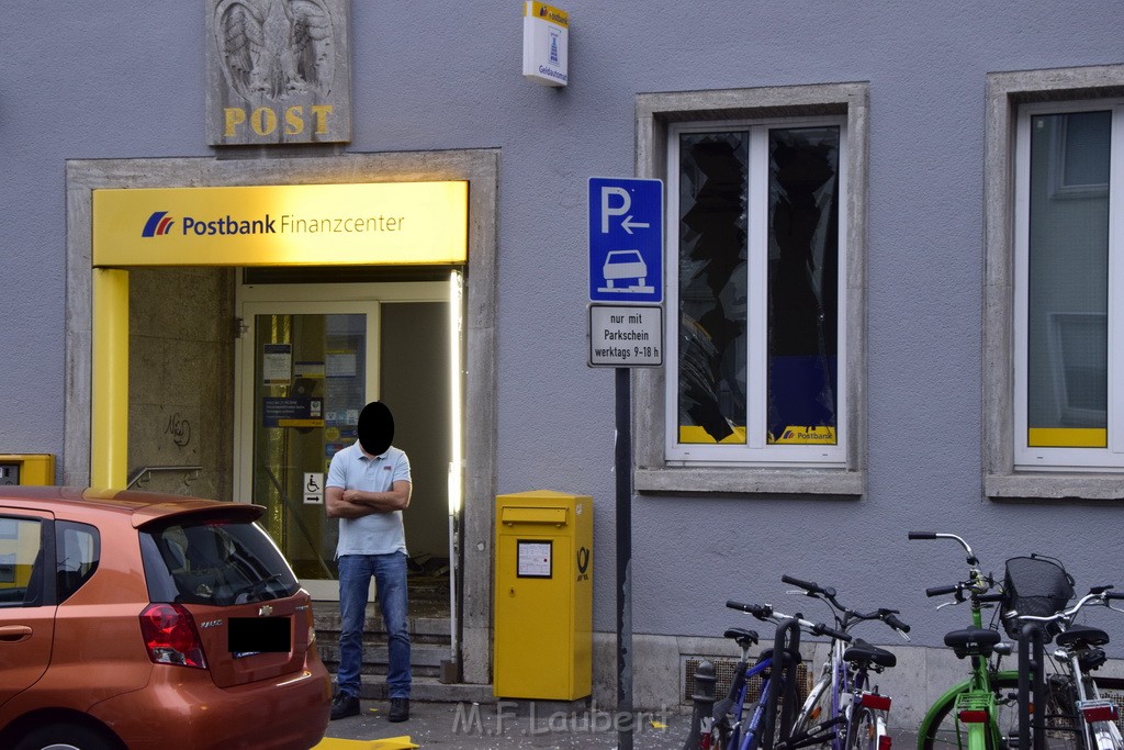 Geldautomat gesprengt Koeln Lindenthal Geibelstr P093.JPG - Miklos Laubert